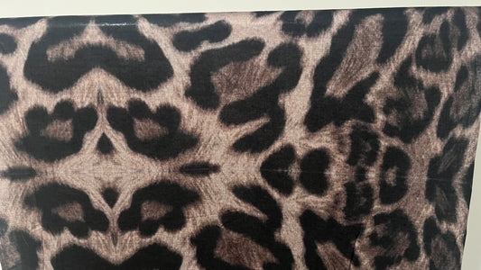 Defect leopard • printed jersey