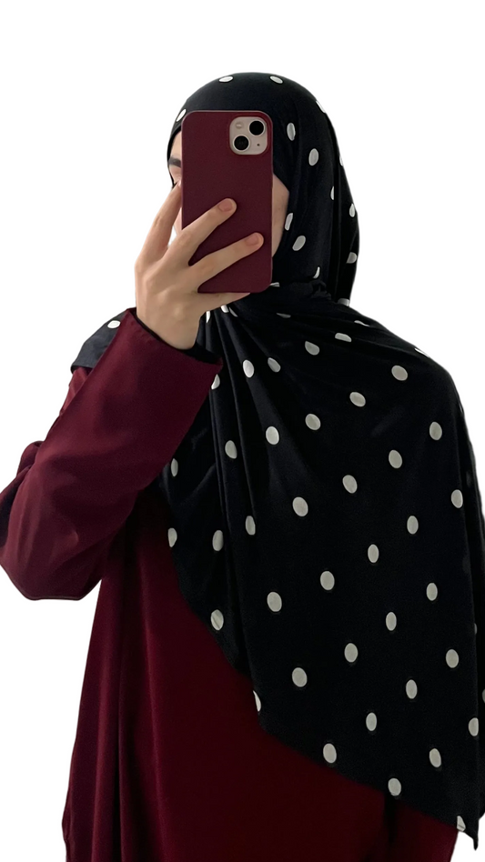 Black polkadot • printed jersey ￼