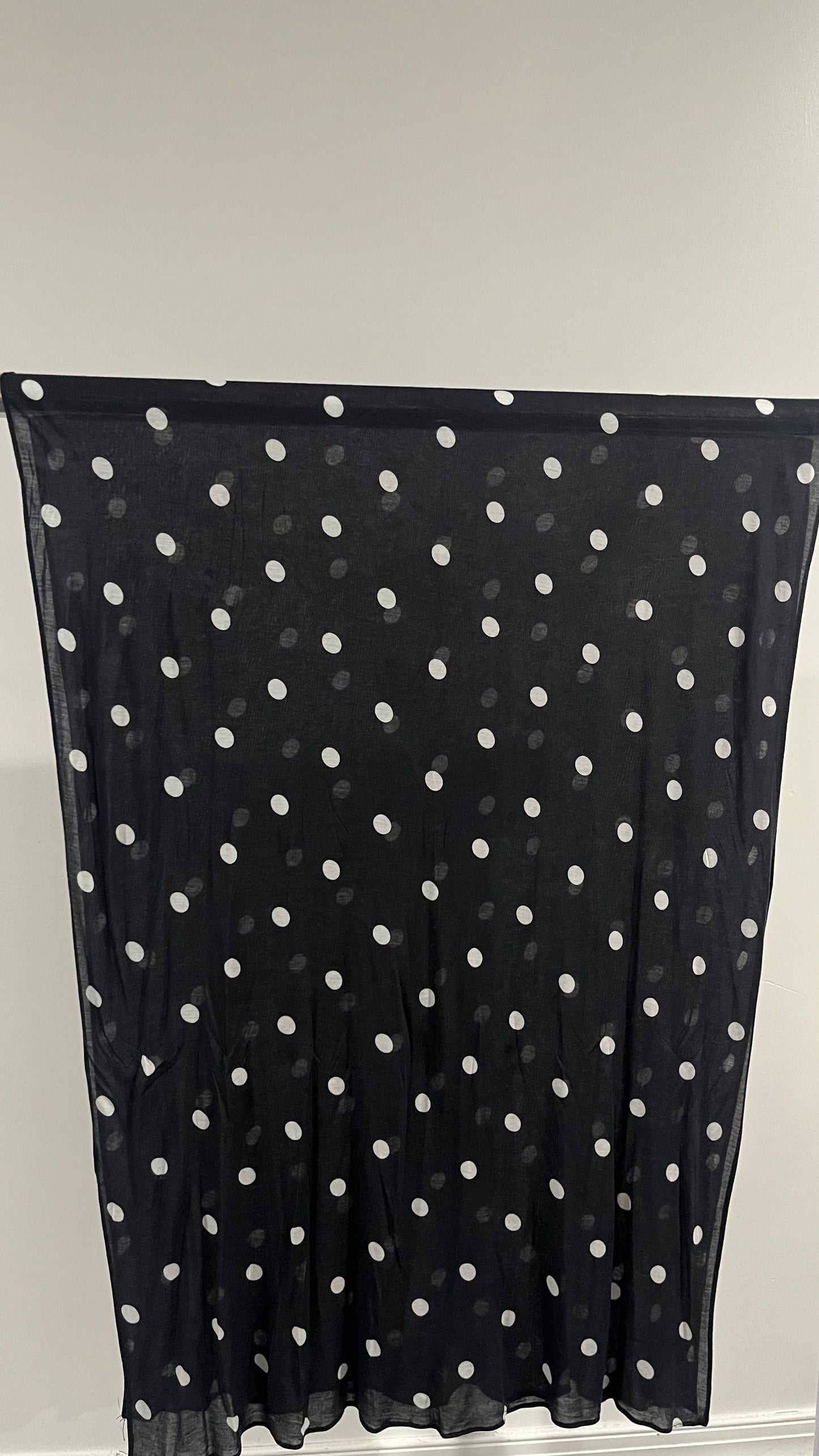 Black polkadot • printed jersey ￼
